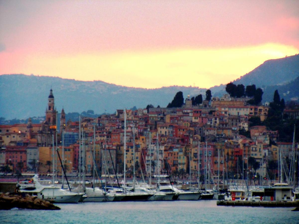 Residence Le Mediterranee 芒通 外观 照片